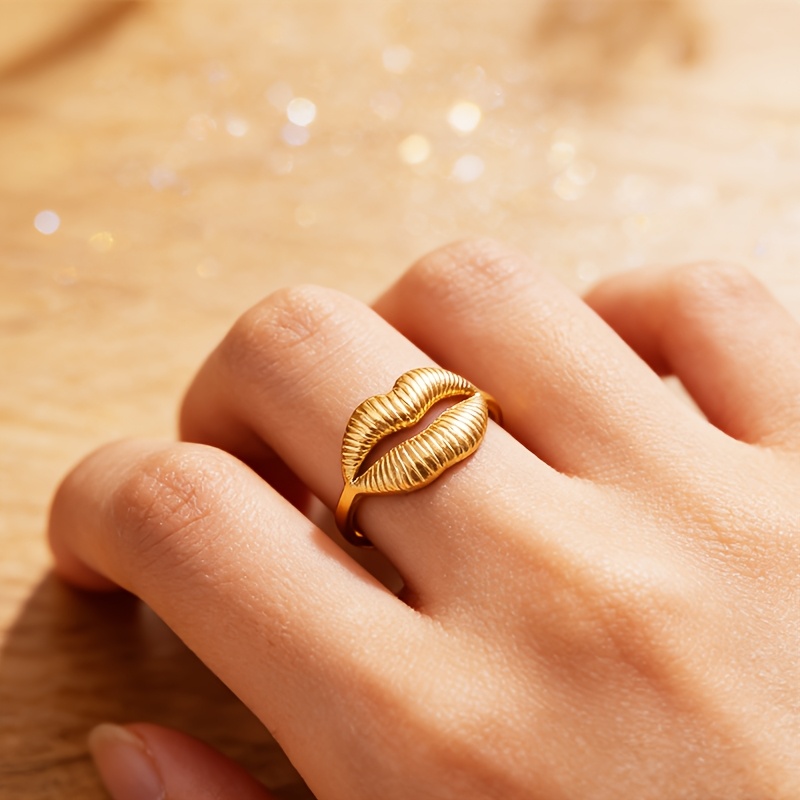 Unique Fashion Stainless Steel Small Lips Women's Ring